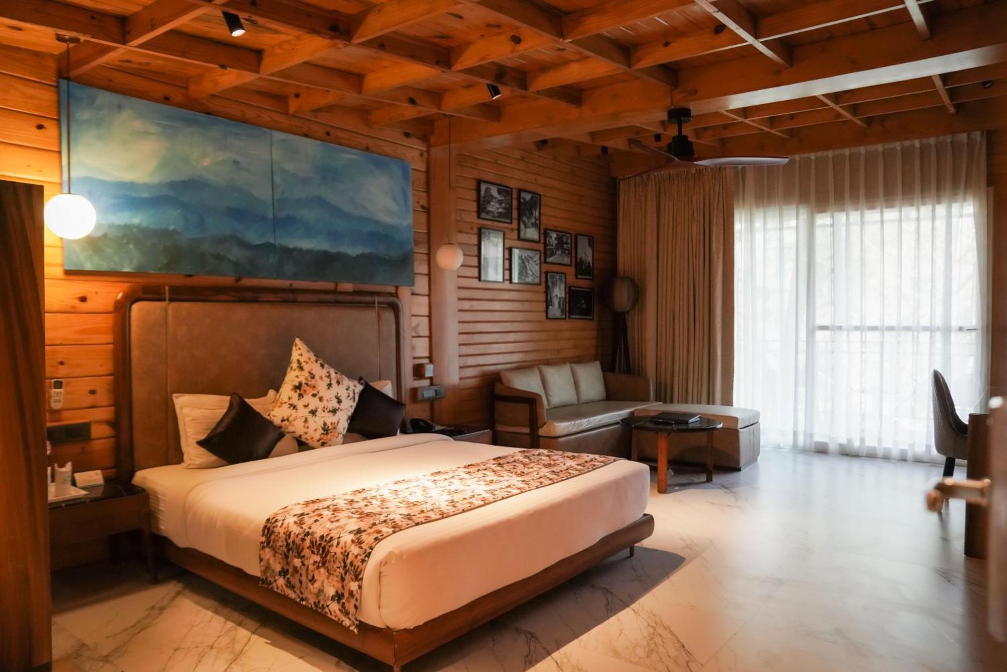 Kasauli Hills Resort Exterior photo